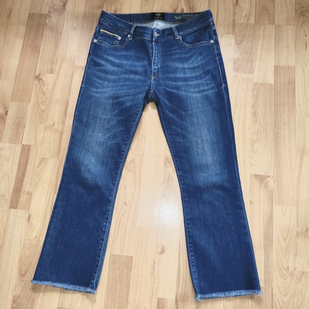 Care Label Cigar Bell Crop 123 Jeans 29 Barney's New York